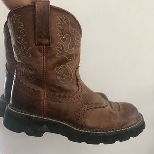 Ariat fatbaby cowboy boots